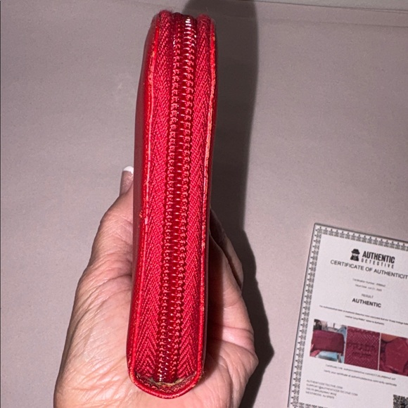 Prada Saffiano Leather long zip around wallet RED AUTHENTIC W/COA Vintage - Picture 6 of 17